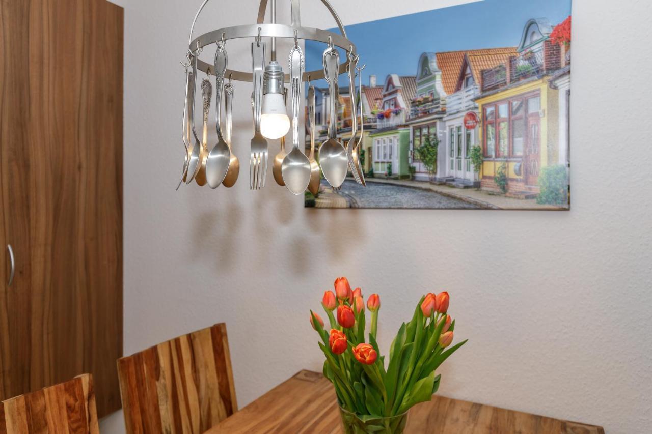 Haus Elli Apartamento Rostock Exterior foto