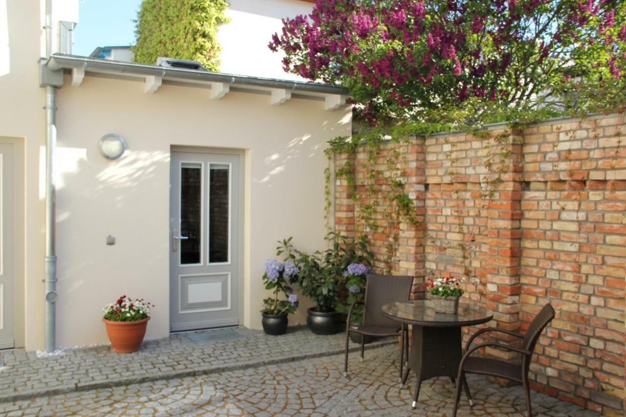 Haus Elli Apartamento Rostock Exterior foto